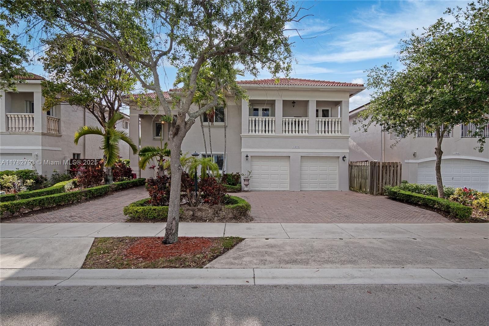 13850 SW 132nd Ave, Miami FL 33186