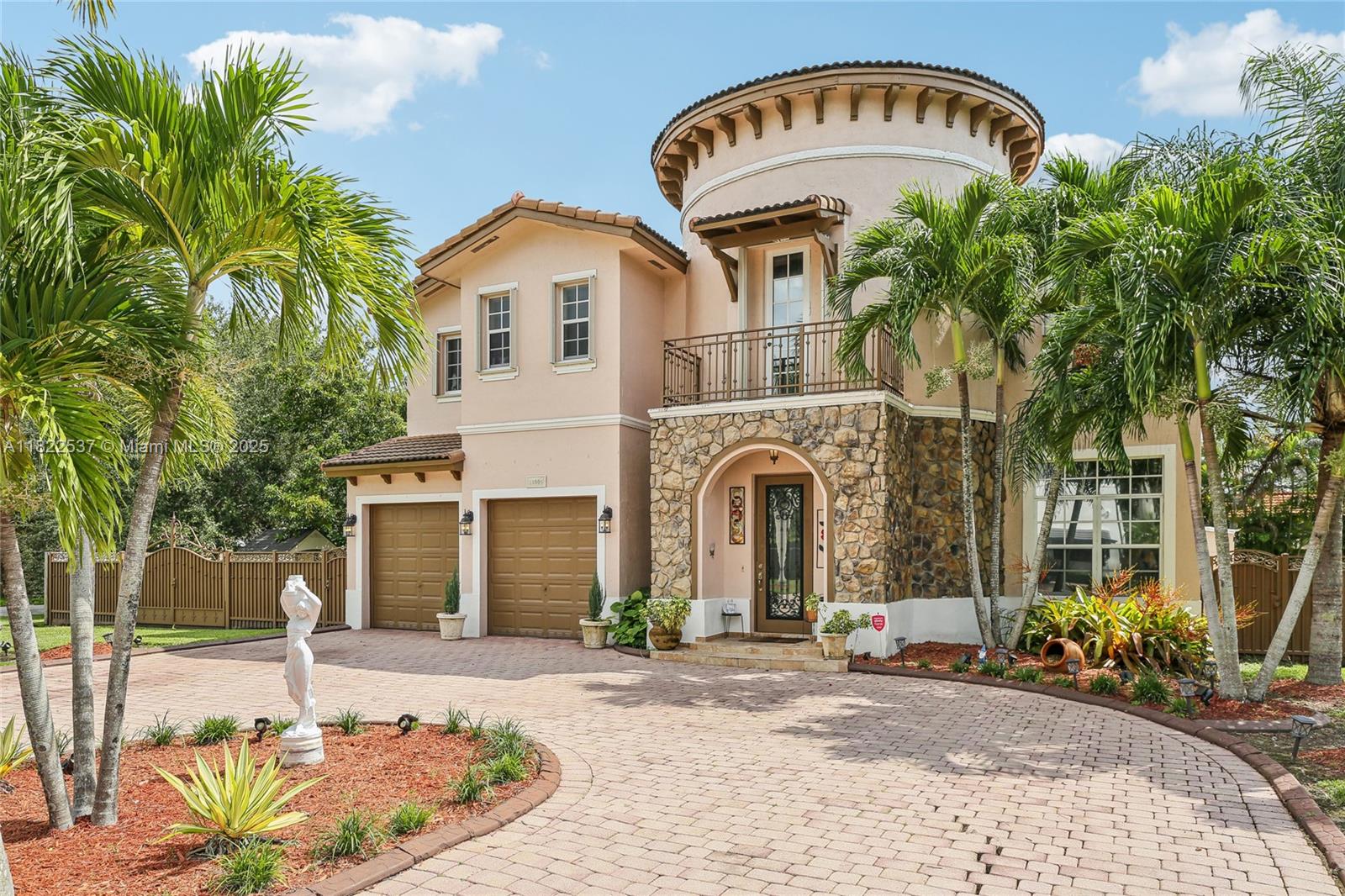 13006 SW 196th St, Miami FL 33177