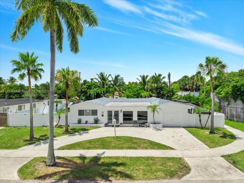 1870 NE 208th Ter, Miami FL 33179
