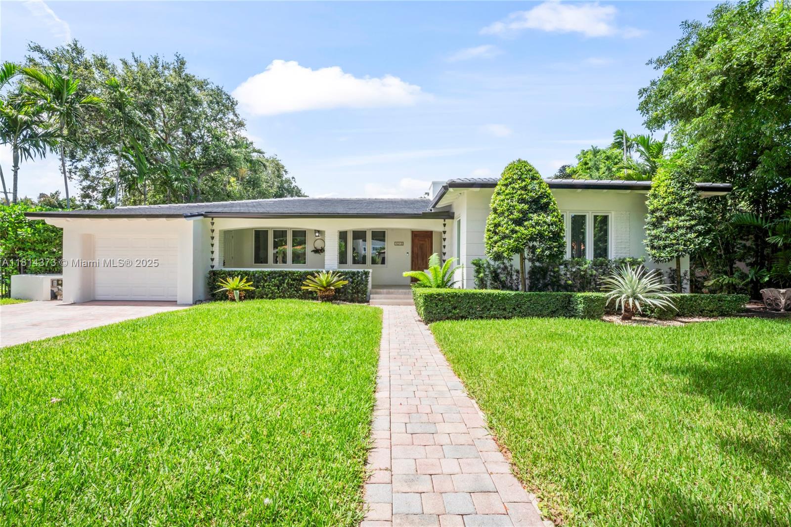 1015 SW Catalonia Ave, Coral Gables FL 33134