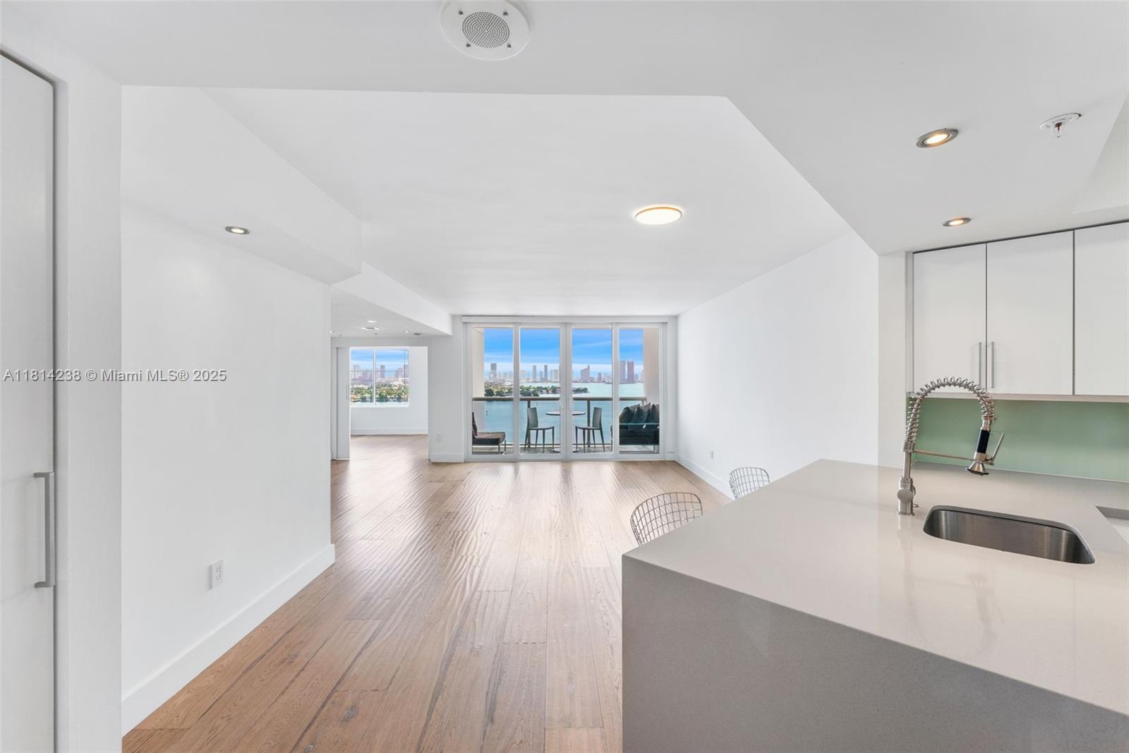 1900 Sunset Harbour Dr # 1814, Miami Beach FL 33139
