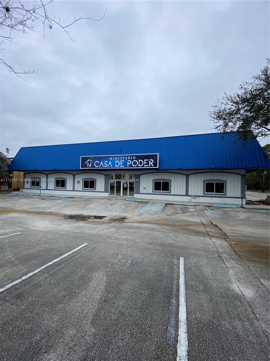 6950 Stirling Rd, Davie FL 33024
