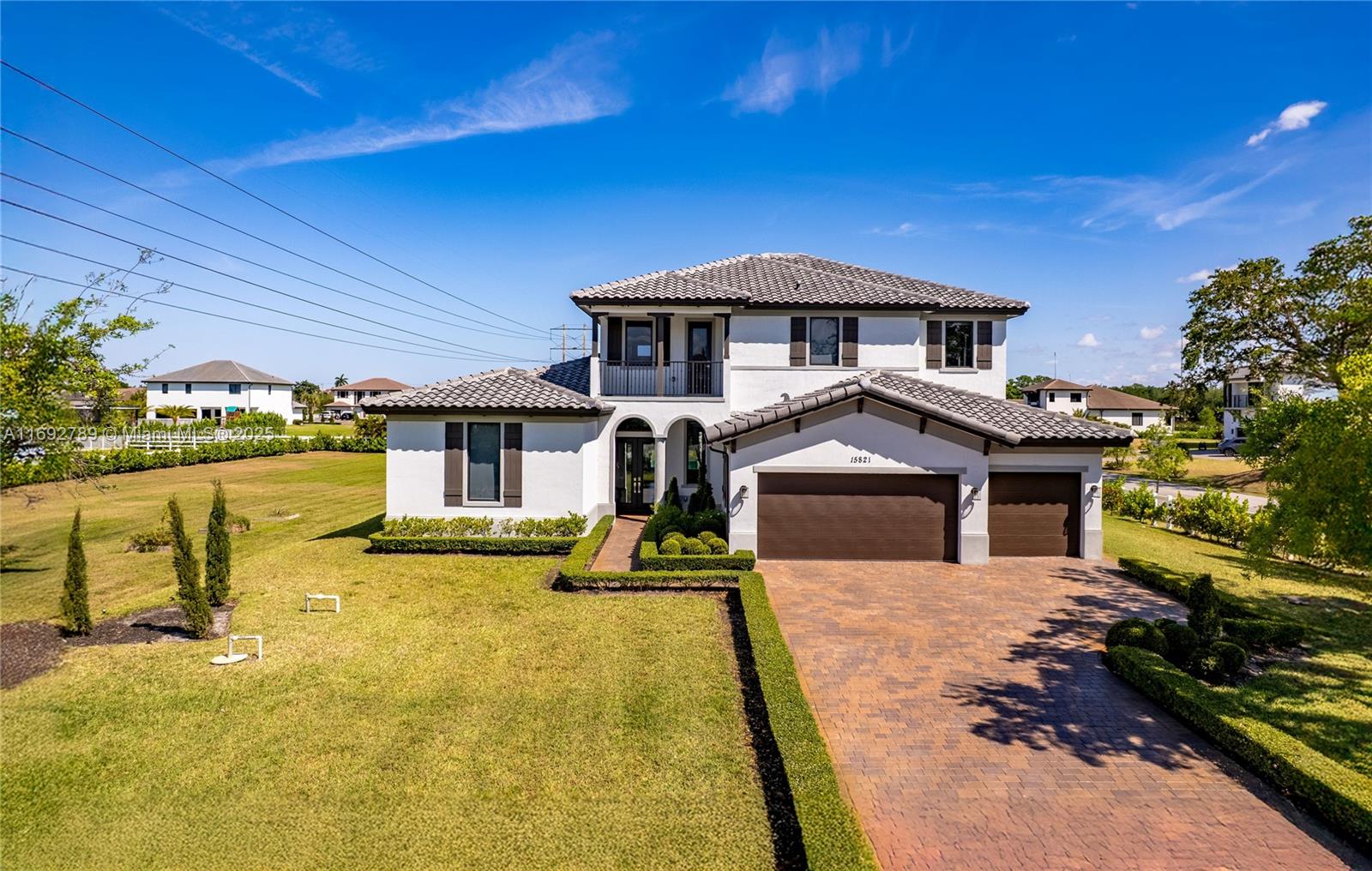 15821 SW 49th St, Southwest Ranches FL 33331