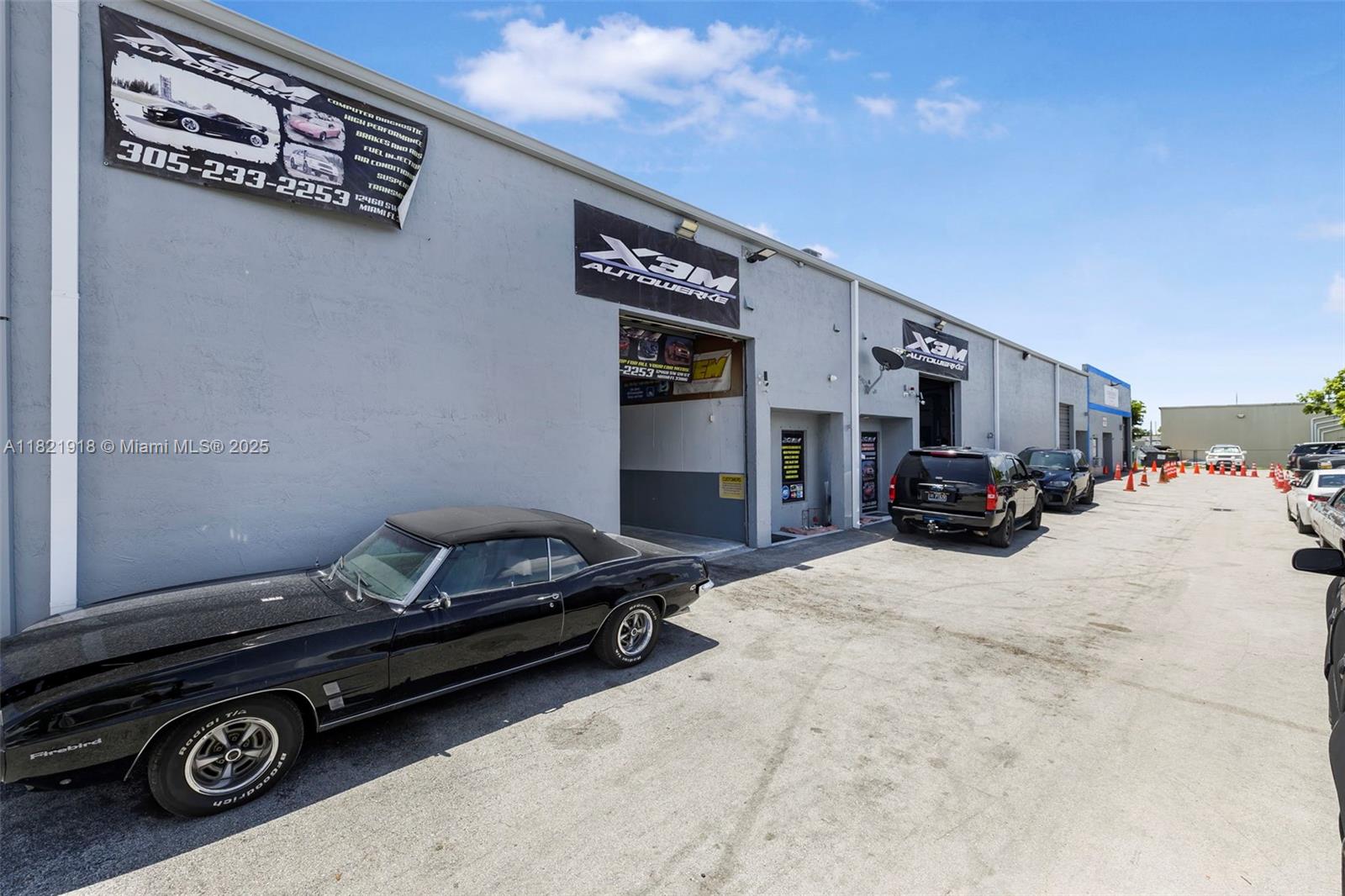 12468 SW 128th St, Miami FL 33186