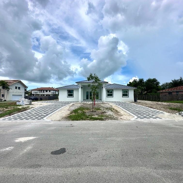19855 SW 134 CT, Miami FL 33177
