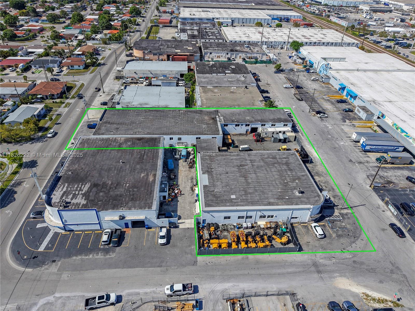 300 E 10th Ct, Hialeah FL 33010