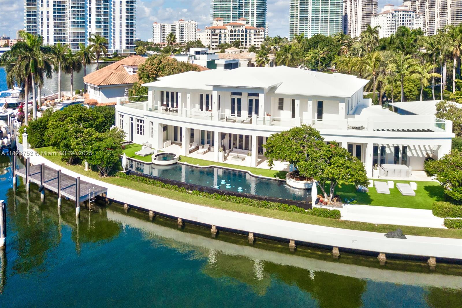 142 S Island, Golden Beach FL 33160
