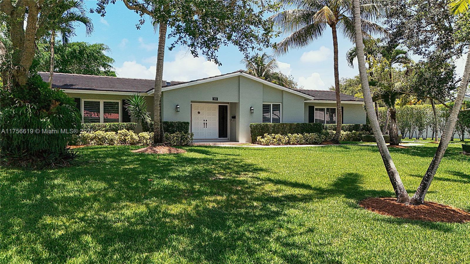 16424 SW 75th Ave, Palmetto Bay FL 33157
