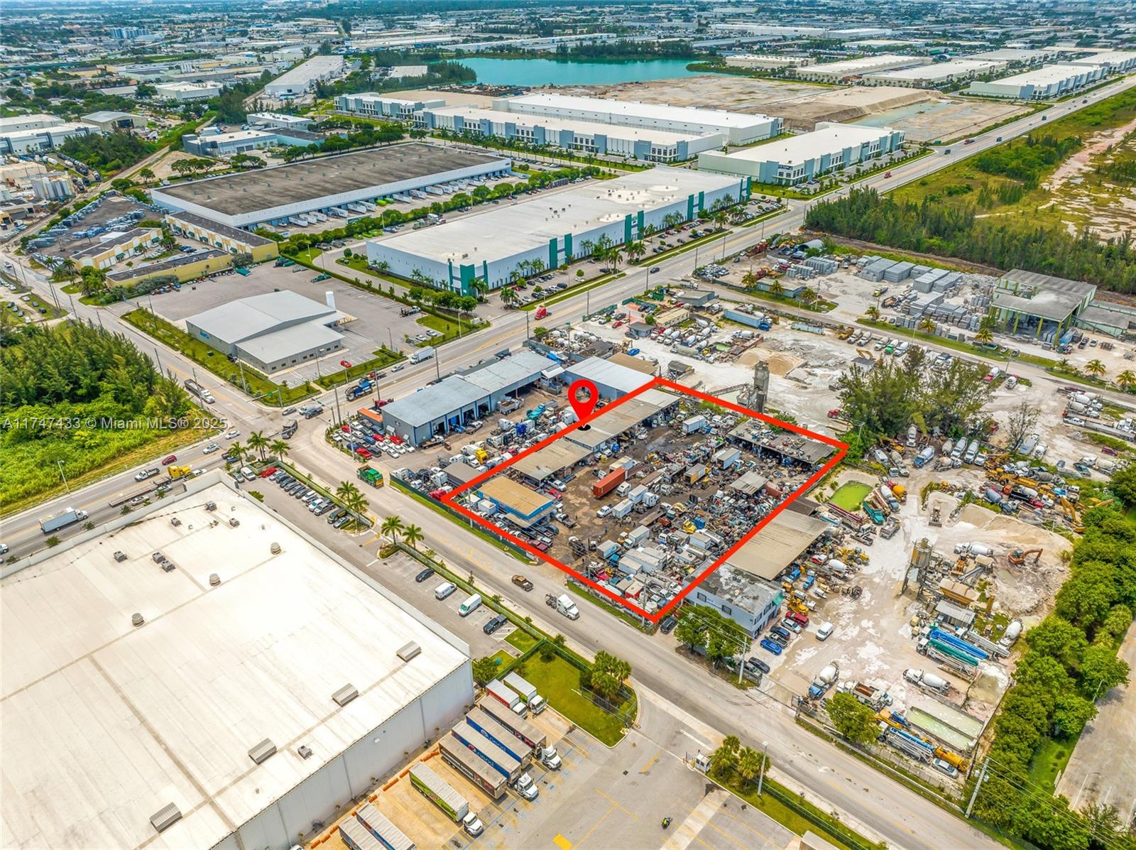 8720 NW 93rd St, Medley FL 33178