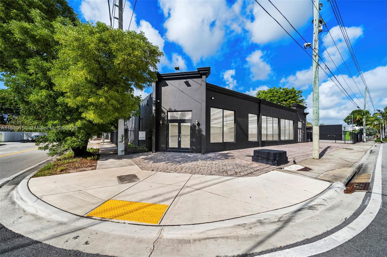 100 NW 36th St, Miami FL 33127