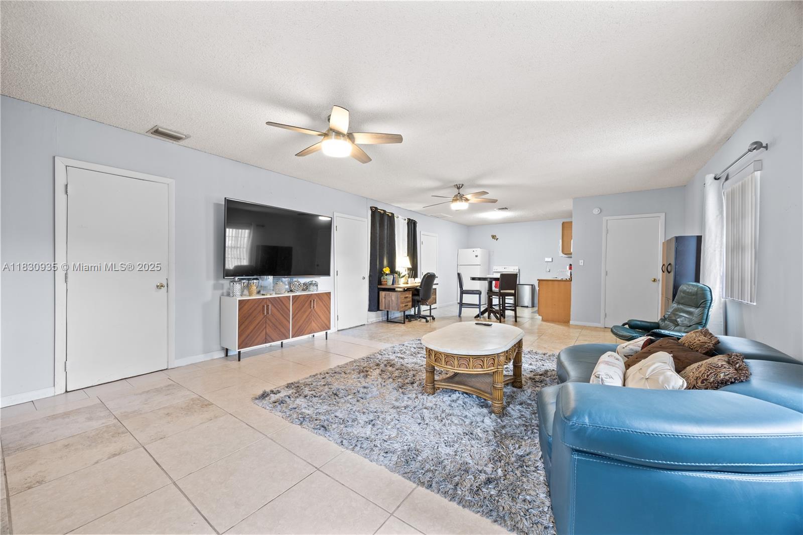 600 NW 99th St, Miami FL 33150