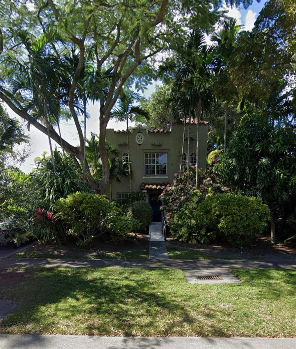 1118 Ferdinand St, Coral Gables FL 33134