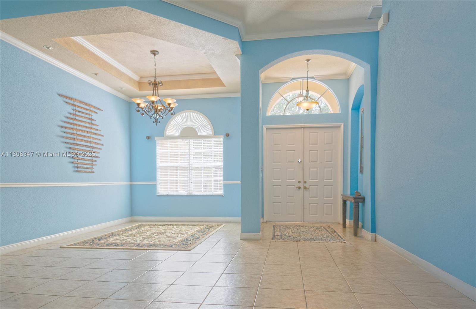 4149 E Gardenia Ave, Weston FL 33332