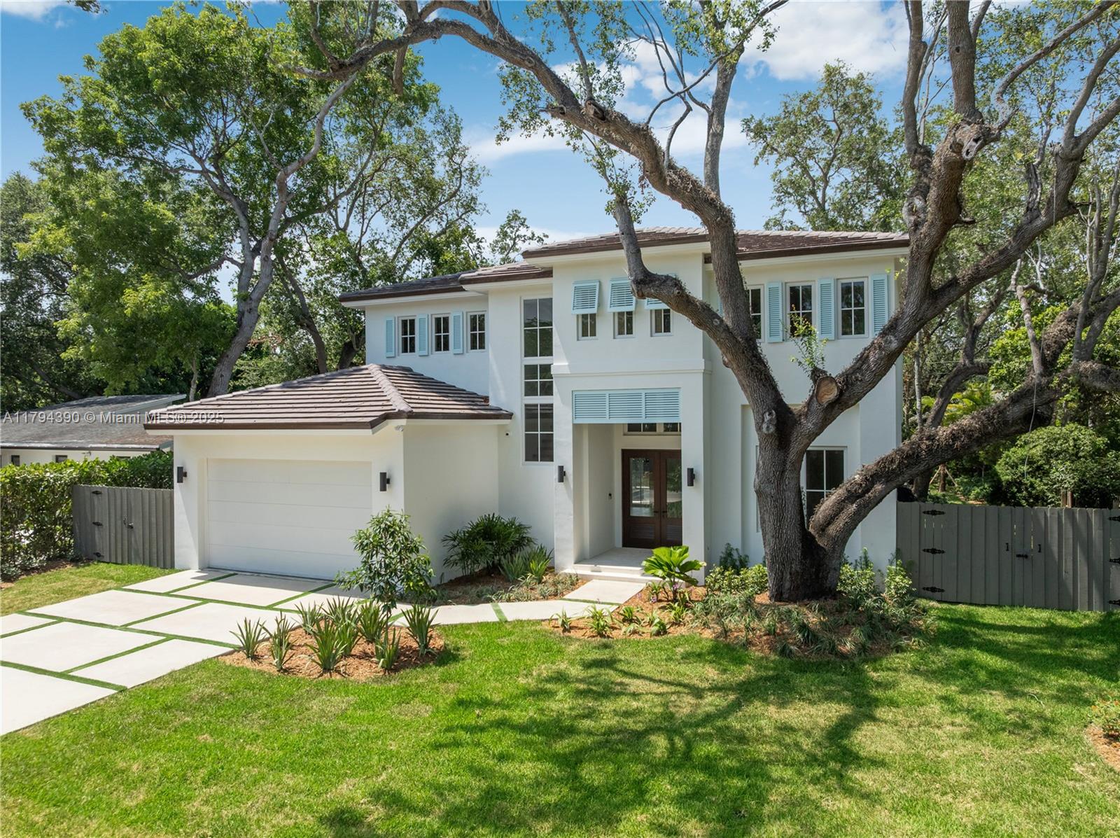 6747 SW 77th Ter, South Miami FL 33143
