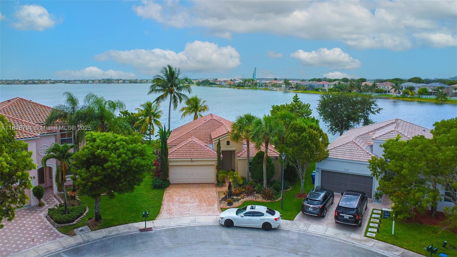 17018 SW 52nd Ct, Miramar FL 33027