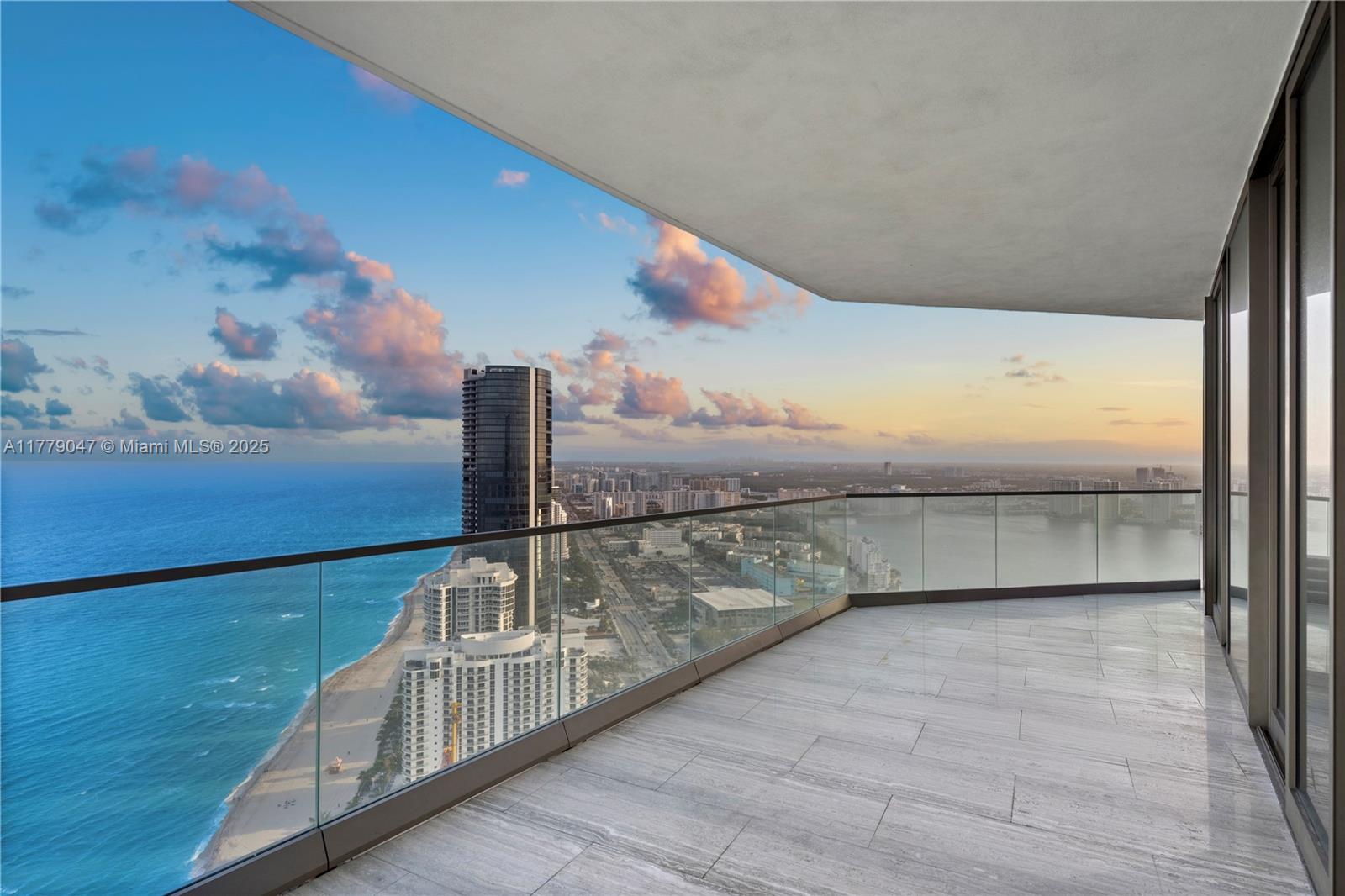 18975 Collins Ave # 4404, Sunny Isles Beach FL 33160