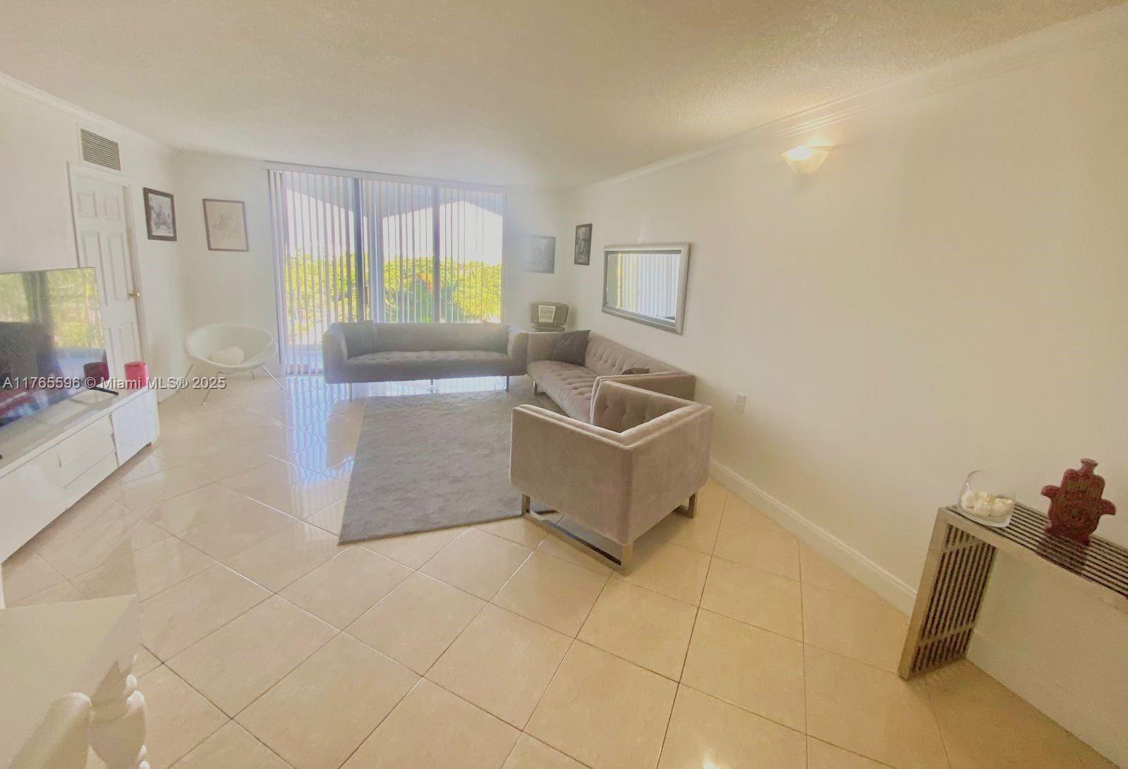 9801 Collins Ave # 8M, Bal Harbour FL 33154