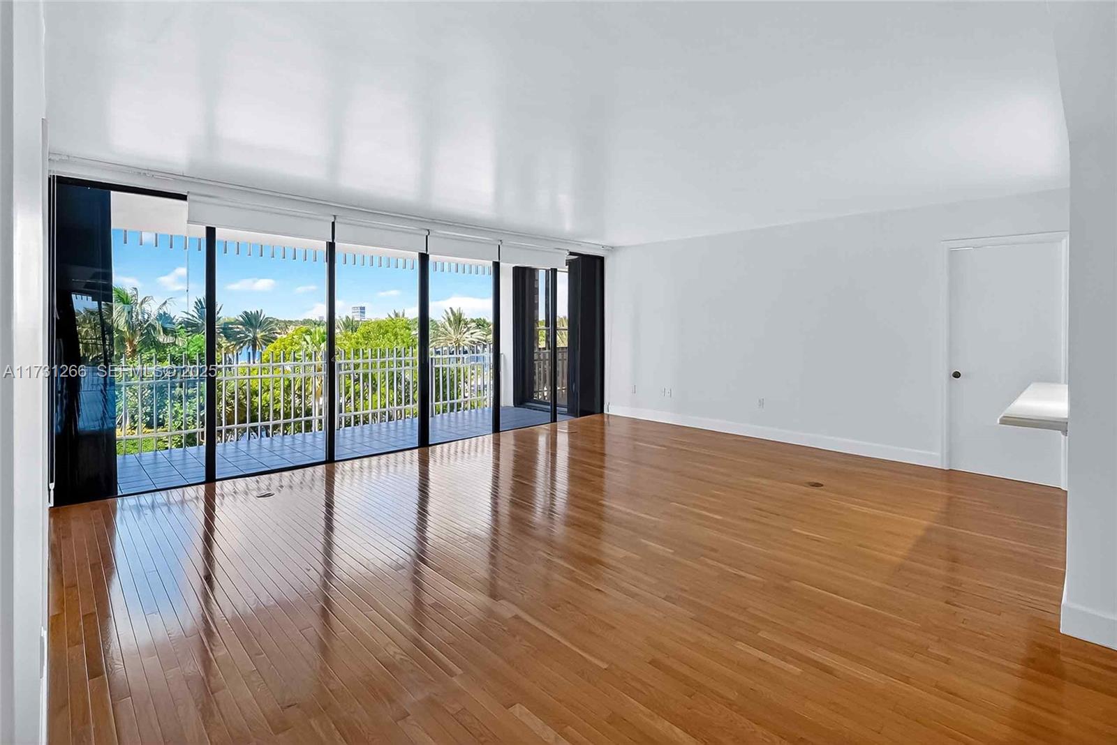 2 Grove Isle Dr # B404, Coconut Grove FL 33133