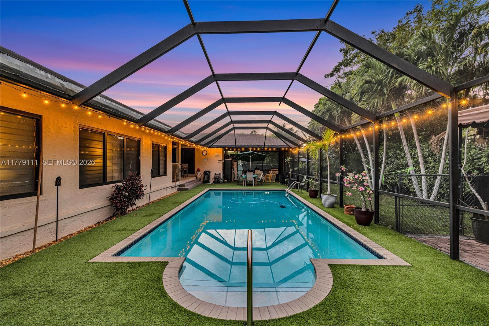 7801 SW 170th St, Palmetto Bay FL 33157