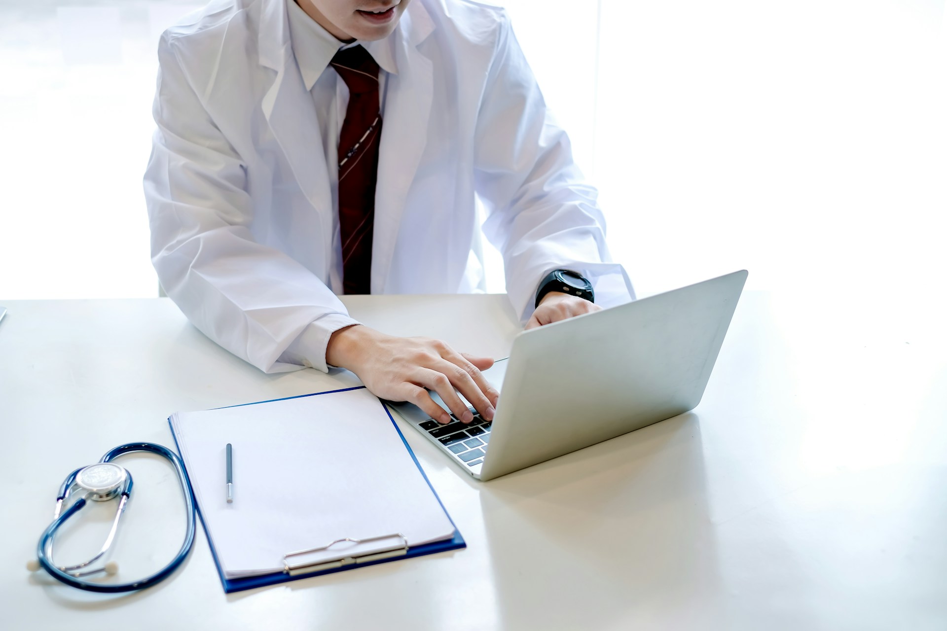 Making Asynchronous Healthcare Communication Work