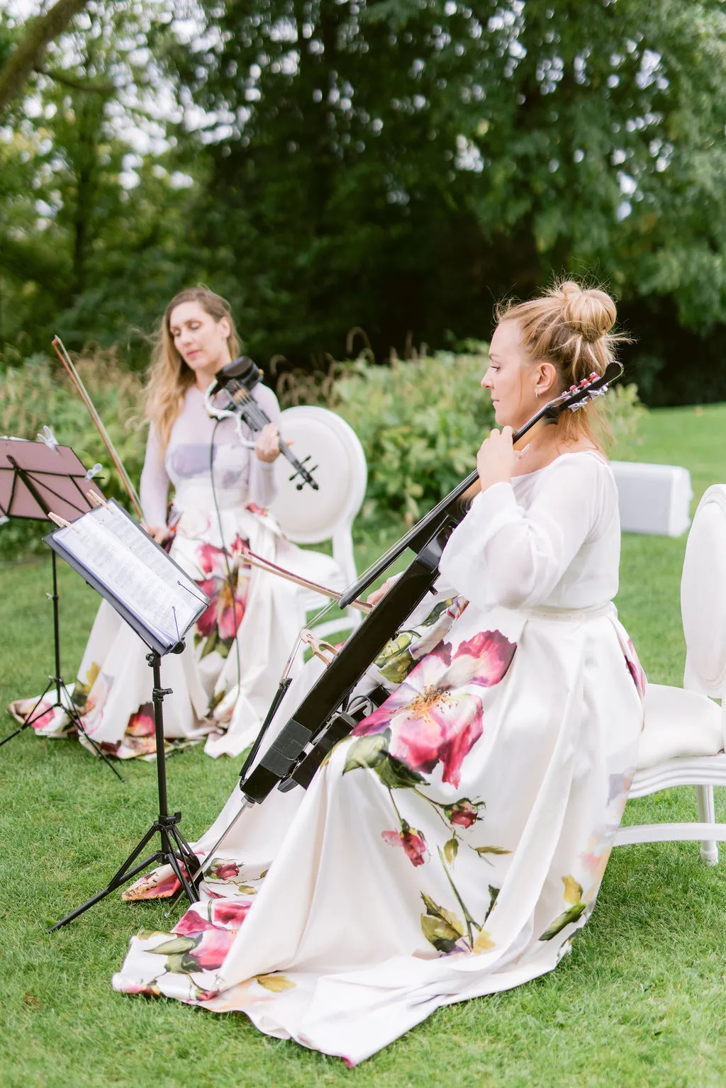 wedding ceremony Chateau Mcely