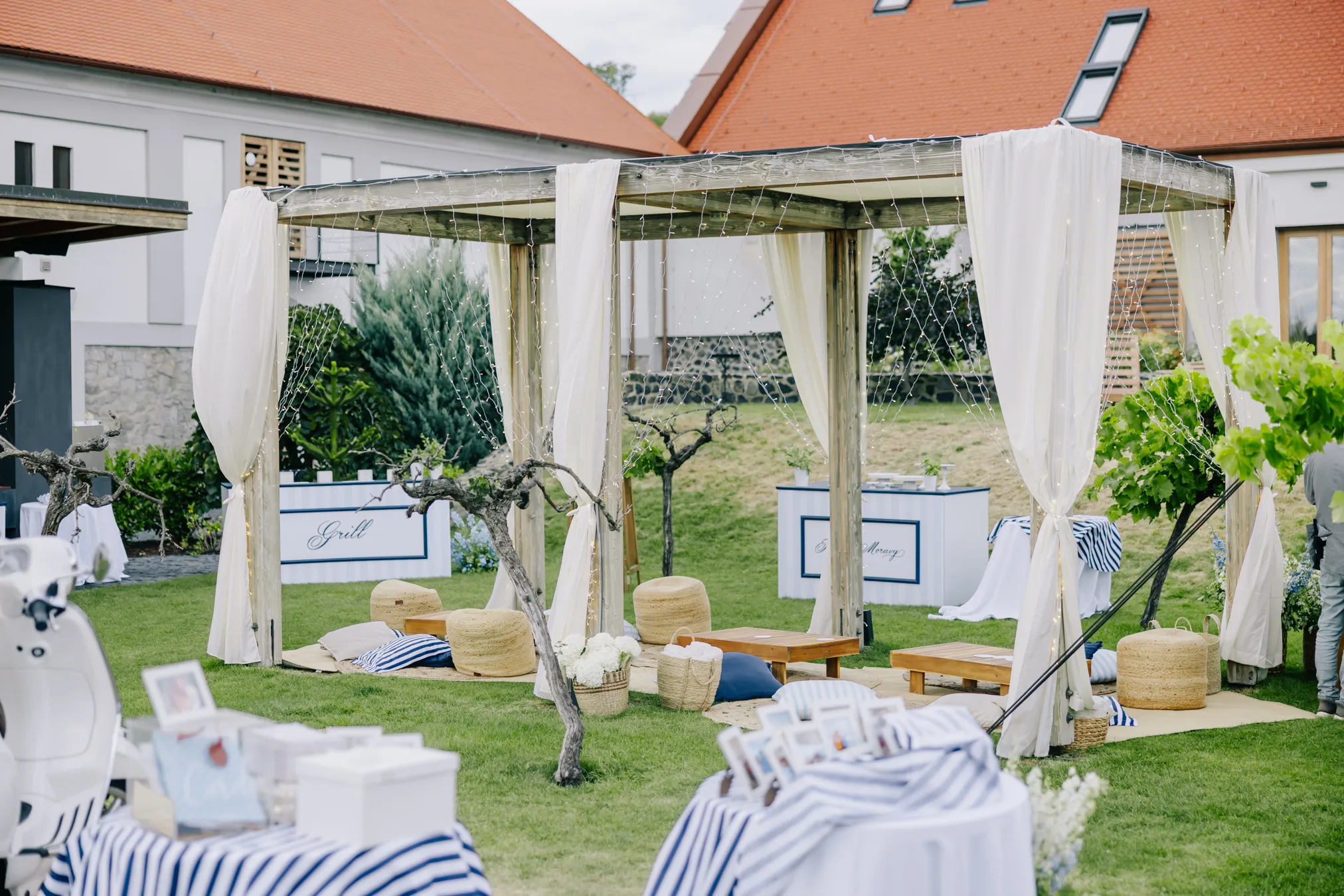 Třídenní svatba v Resortu Oblík v Hamptons stylu