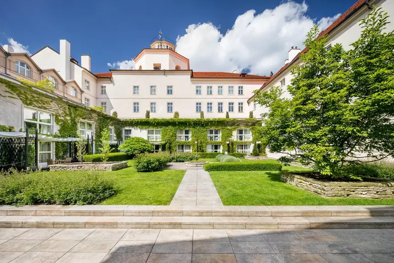 Weddings at Mandarin Oriental Prague