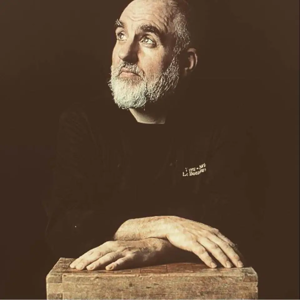 Photo d'Yves-Marie Le Bourdonnec, gérant de la Boucherie de Bouhy.