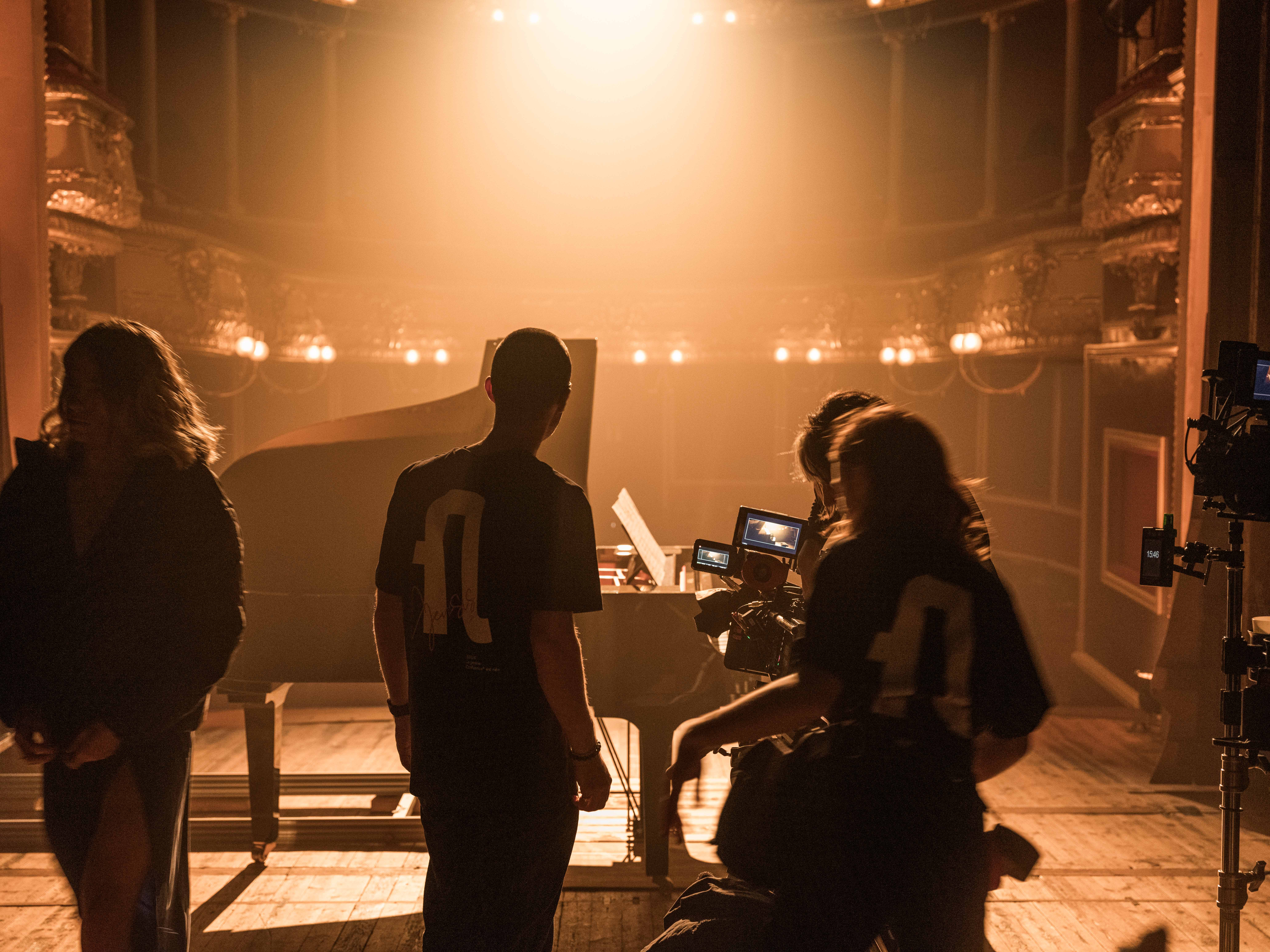 Behind the scenes - Confluence