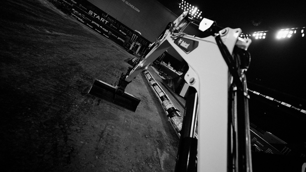 Confluence_100percent documentary