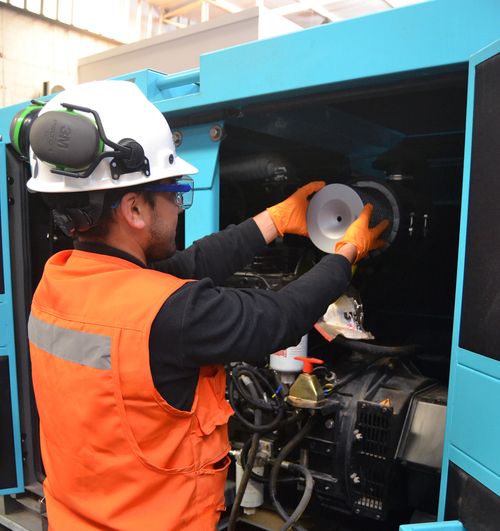 Mantencion de Generadores, Chillers y Compresores