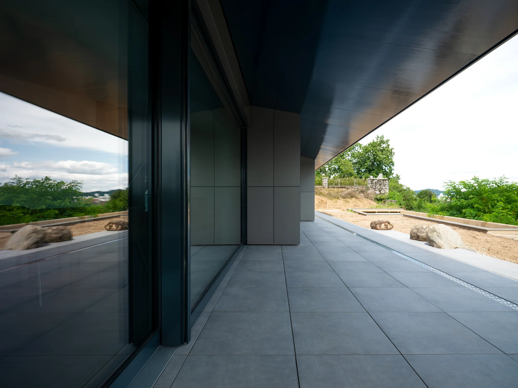 C-House