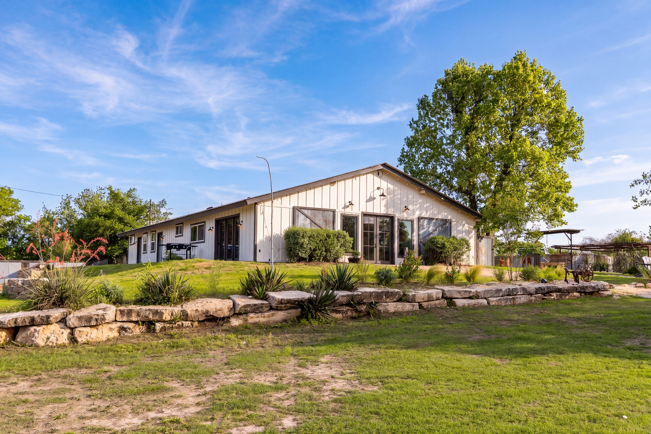 121 Simpson Rd 