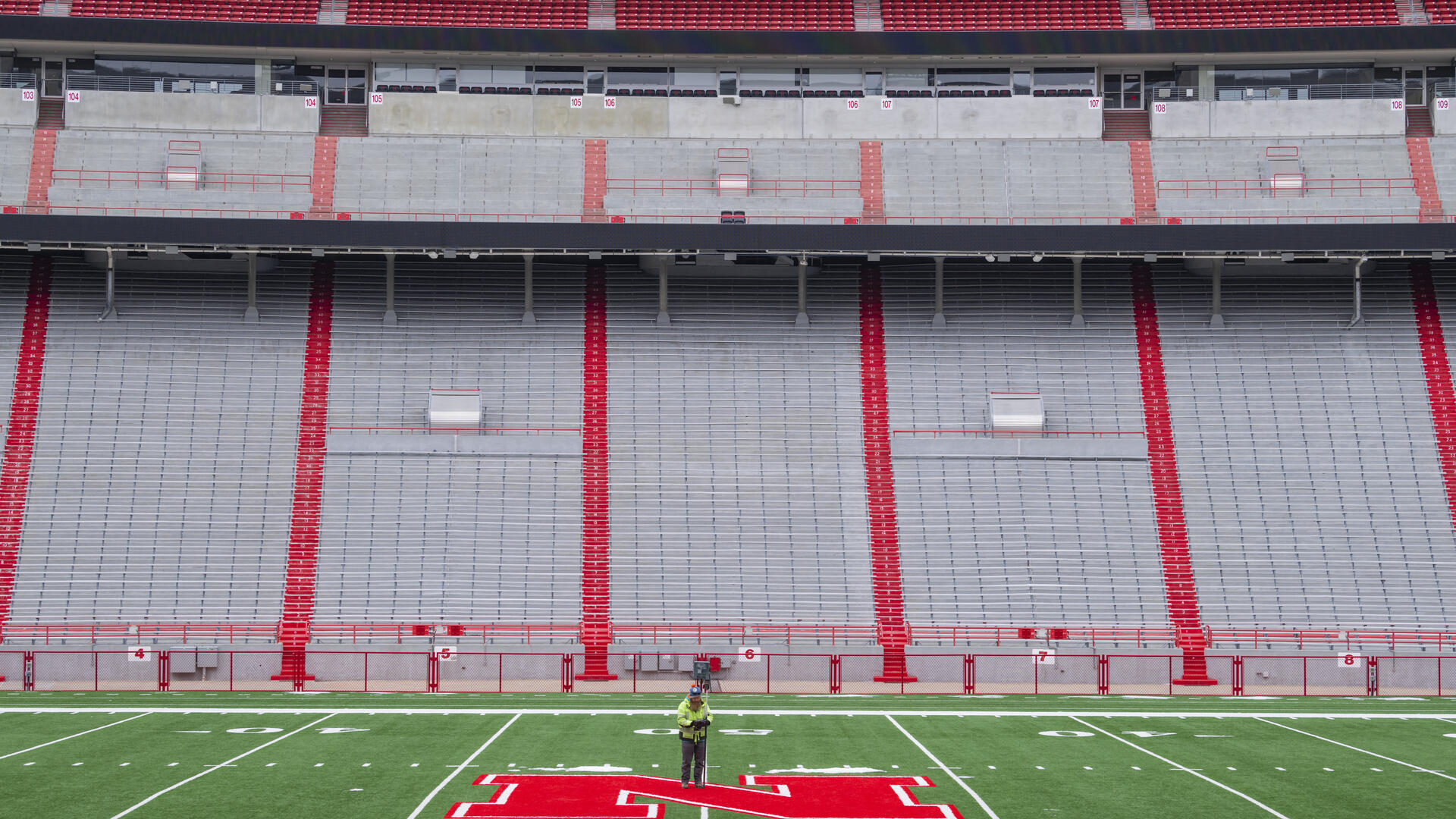 Spanning 315,000 sq ft, this $125-million expansion of historic Memorial Stadium has brought new life to the University of Nebraska’s football program and its student-athlete facilities through the Osborne Legacy Complex.
