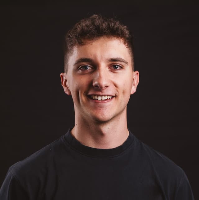 Porträt von David Kompatscher, Gründer von DK Webdesign.