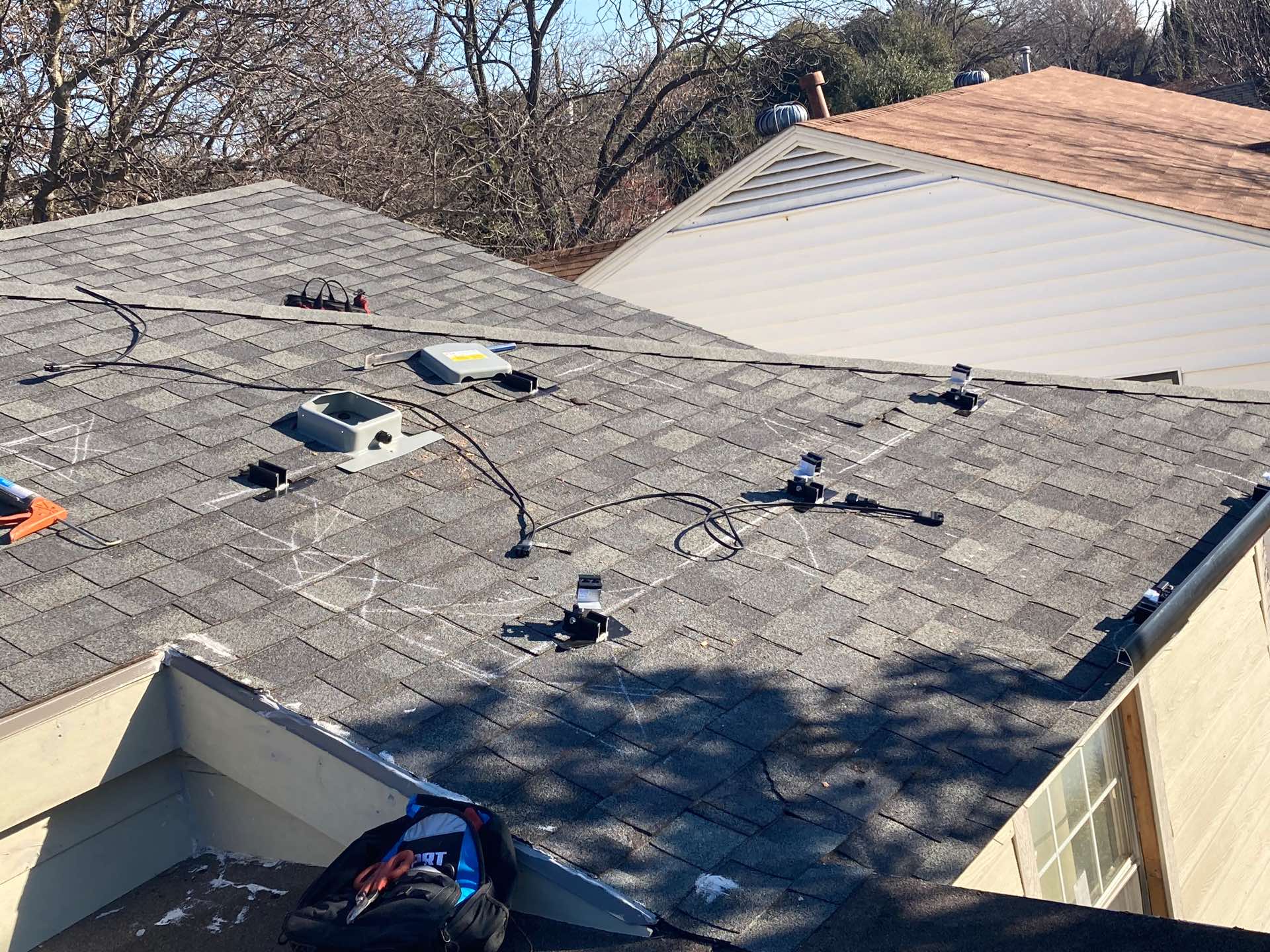 Solar roof benchmark solar