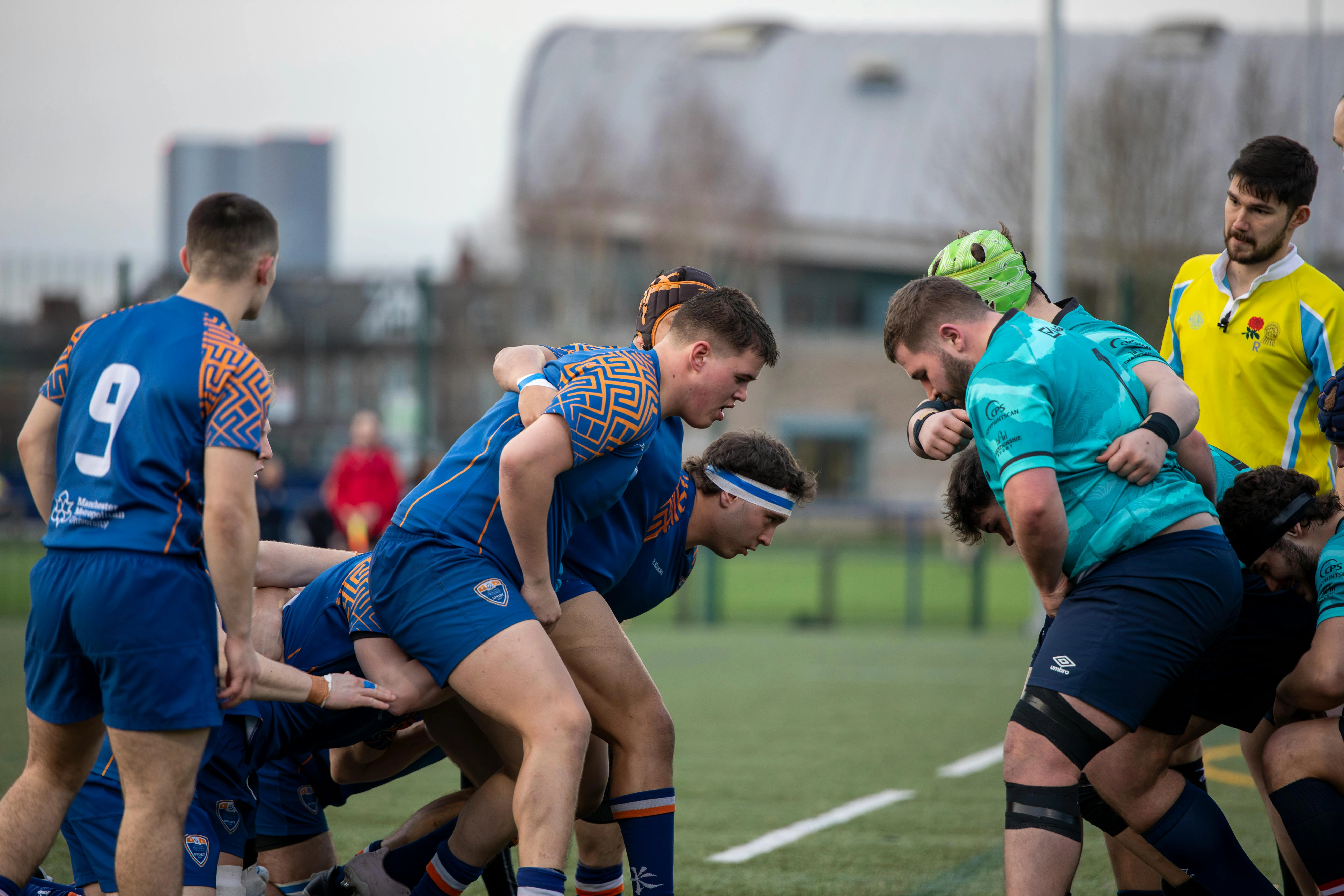 Players setting up for a line out