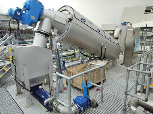 Side view of 12th Drum Thickener at Ringsend WwTW