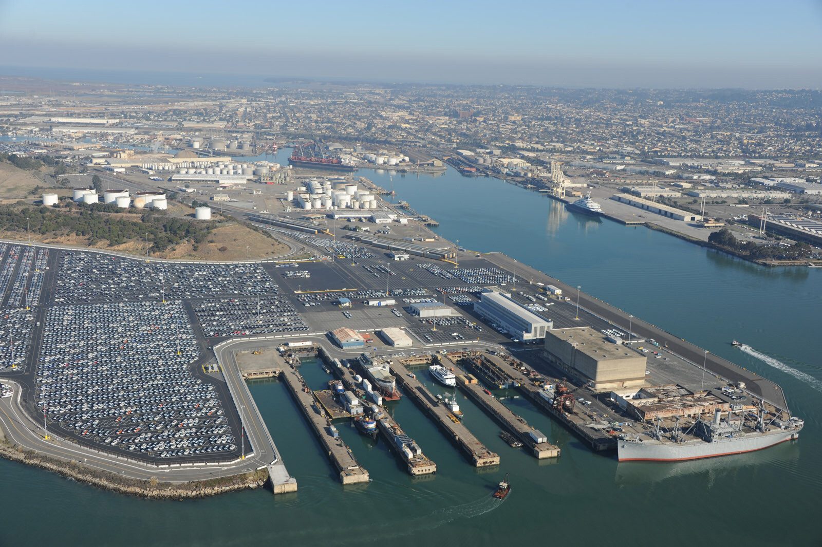 Port terminal