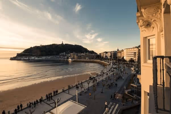 シーズナリティに応じた需要