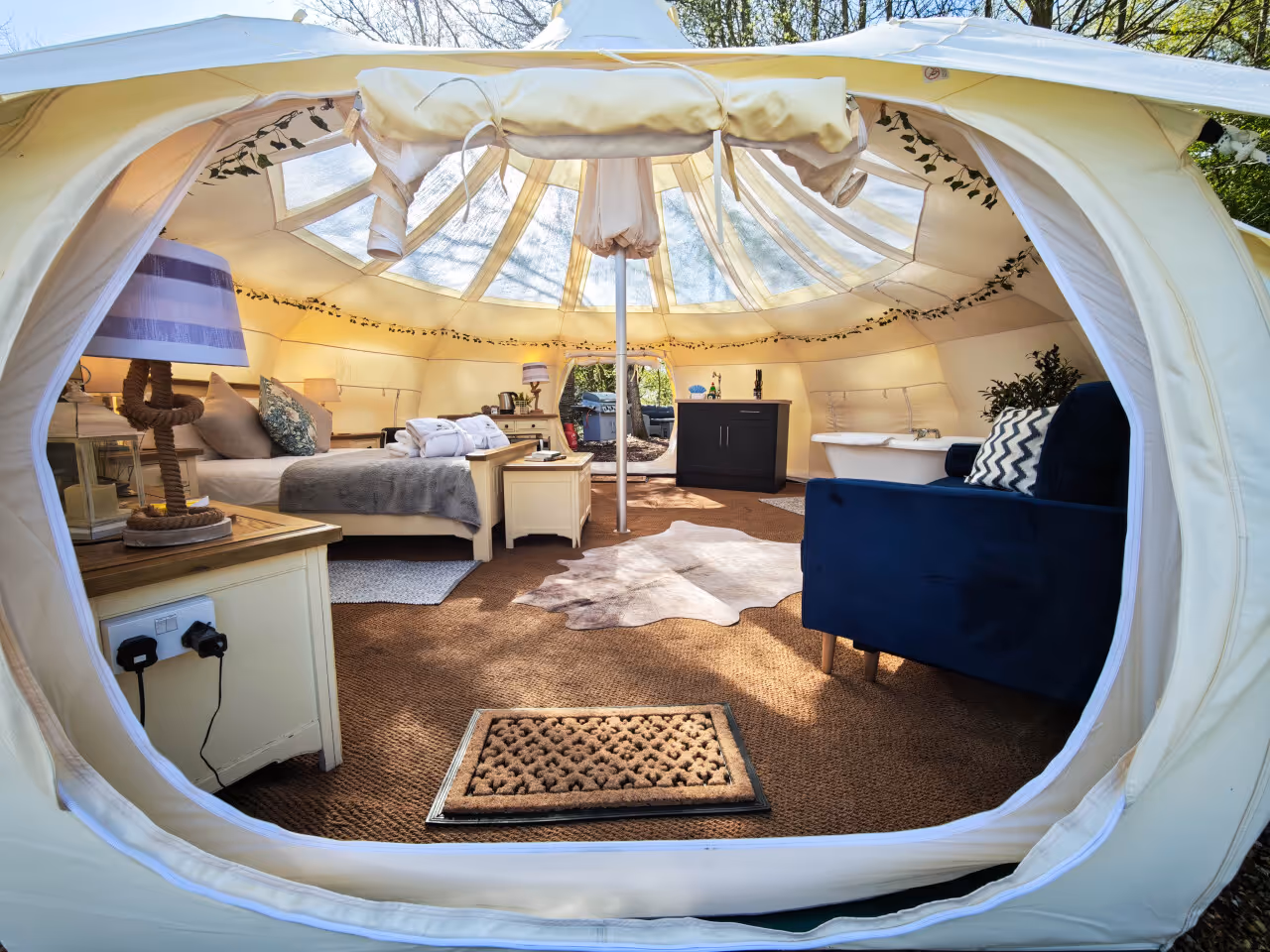 Stargazer Bell Tent w/ Sauna