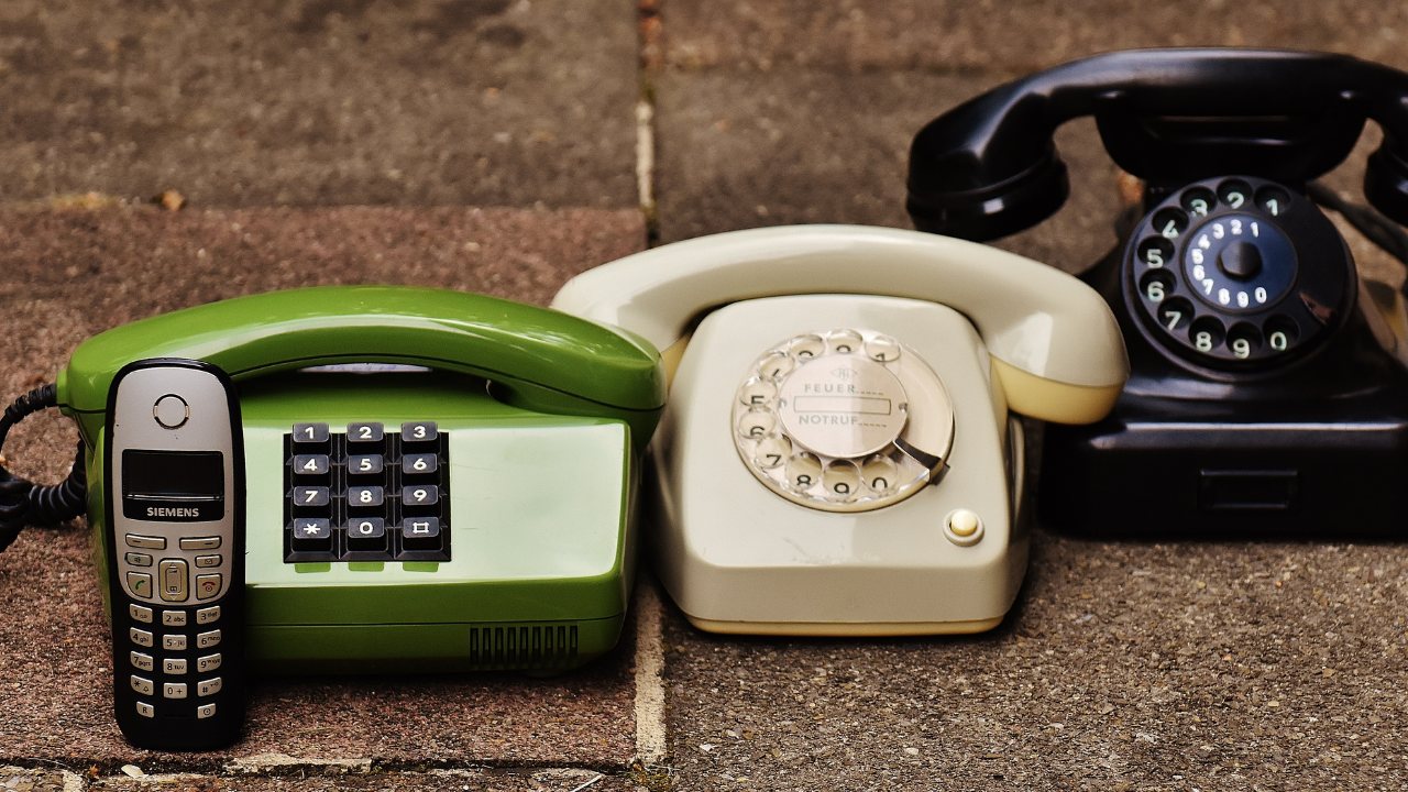 Early traction without revenue: How to use waitlists, pilots, and LOIs to convince investors