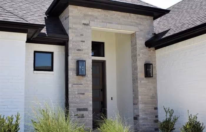 Smoke Lueders Ledgestone