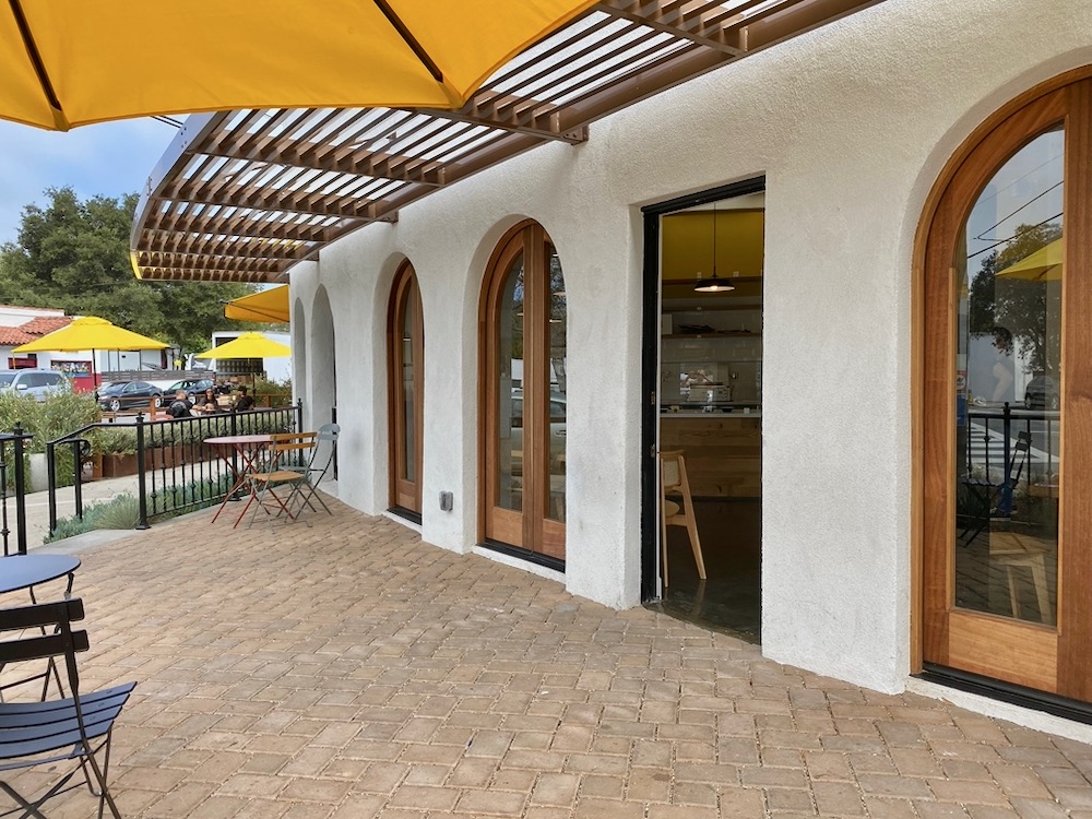 Bree'Osh Café