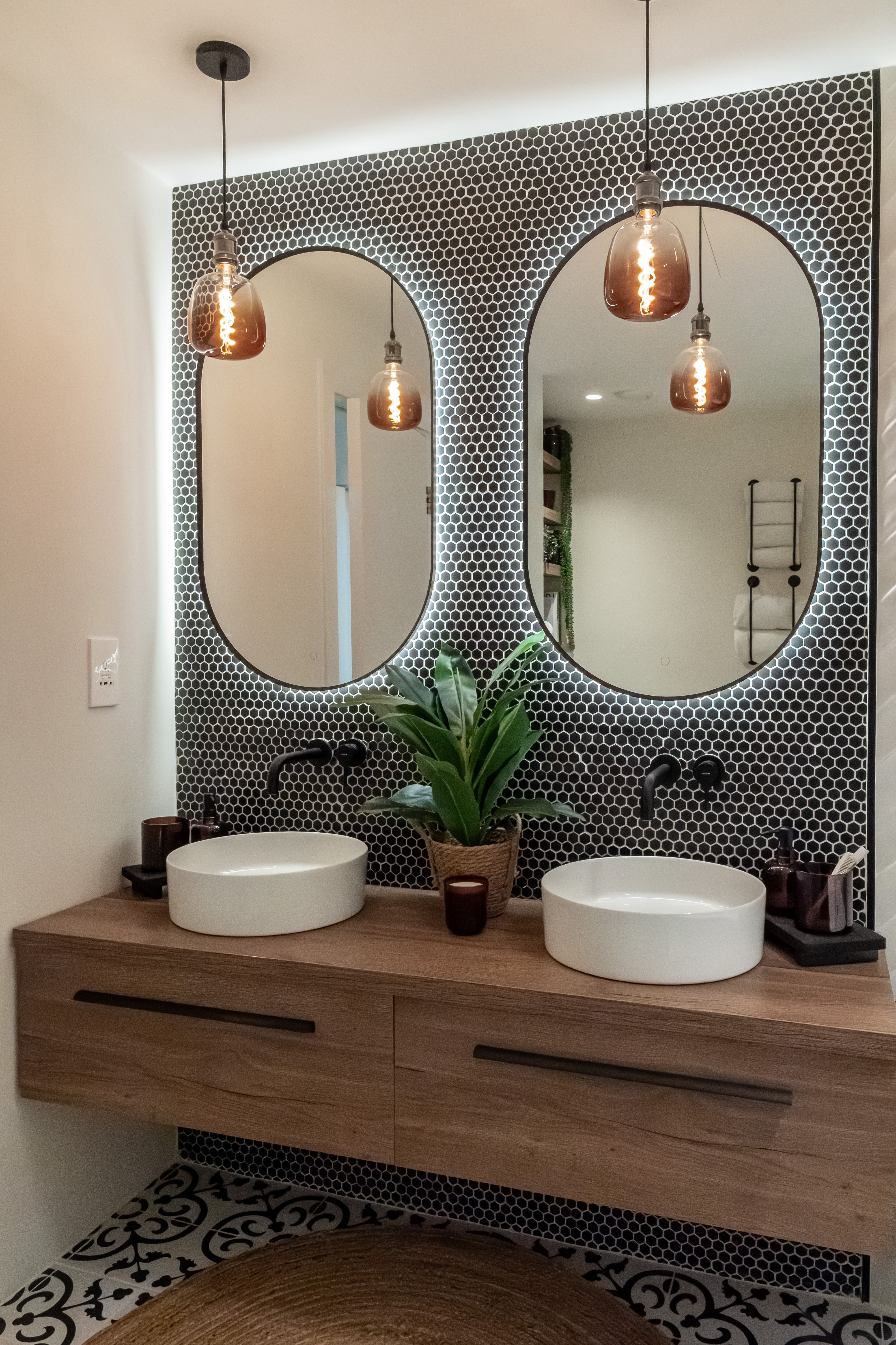 Luxury marble bathroom renovation Dubai
