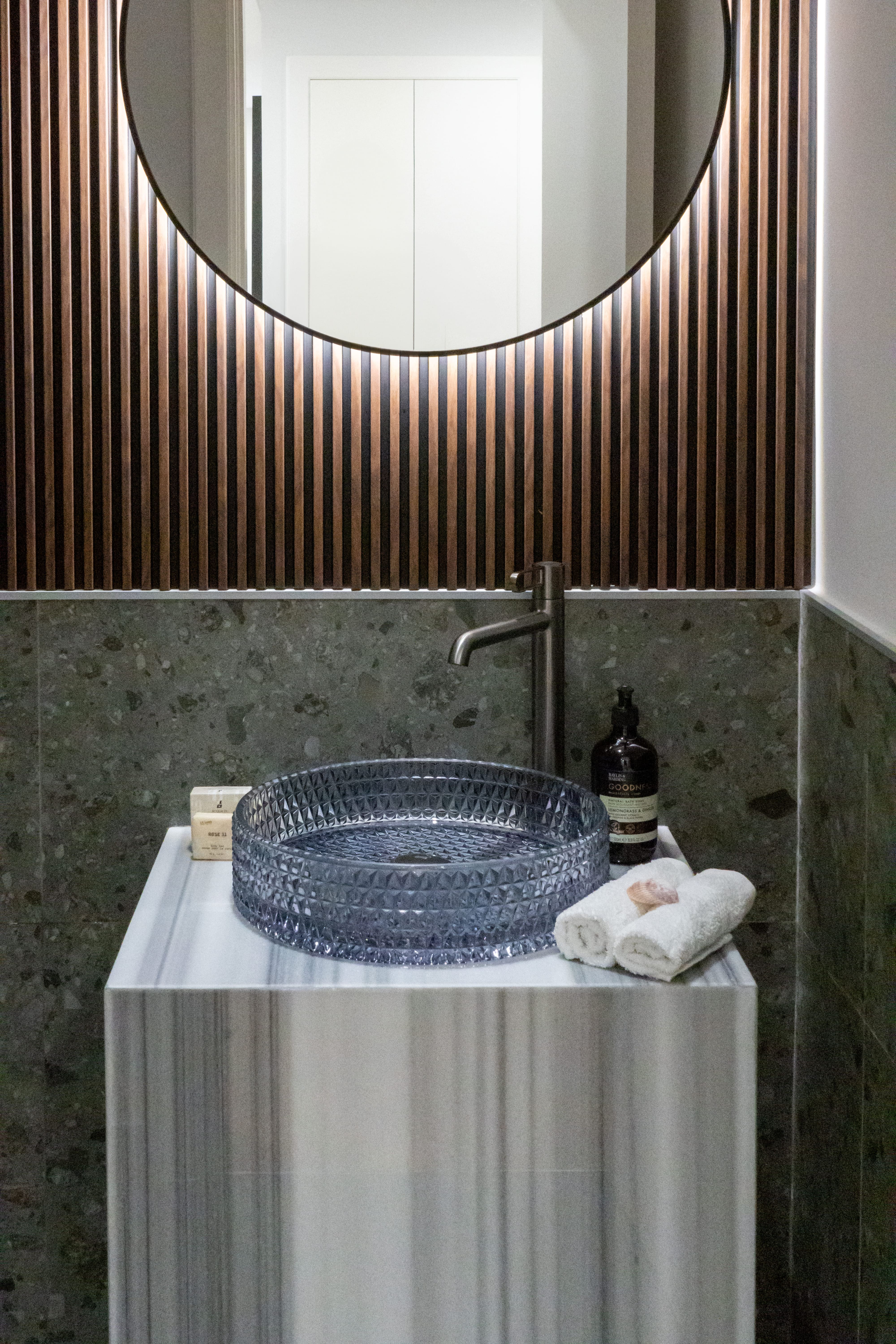 Minimalist modern bathroom renovation Dubai
