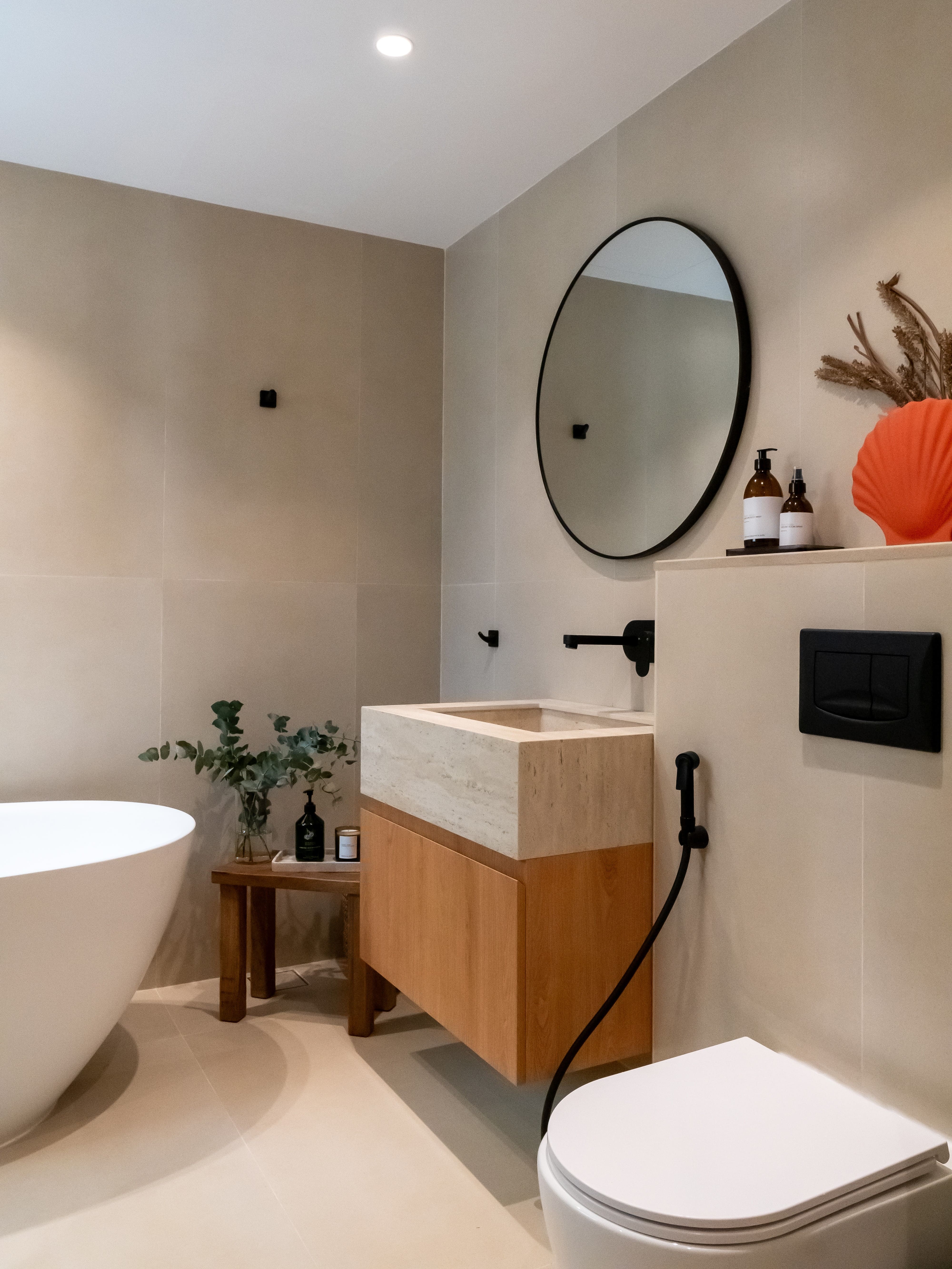 Modern bathroom floating vanity