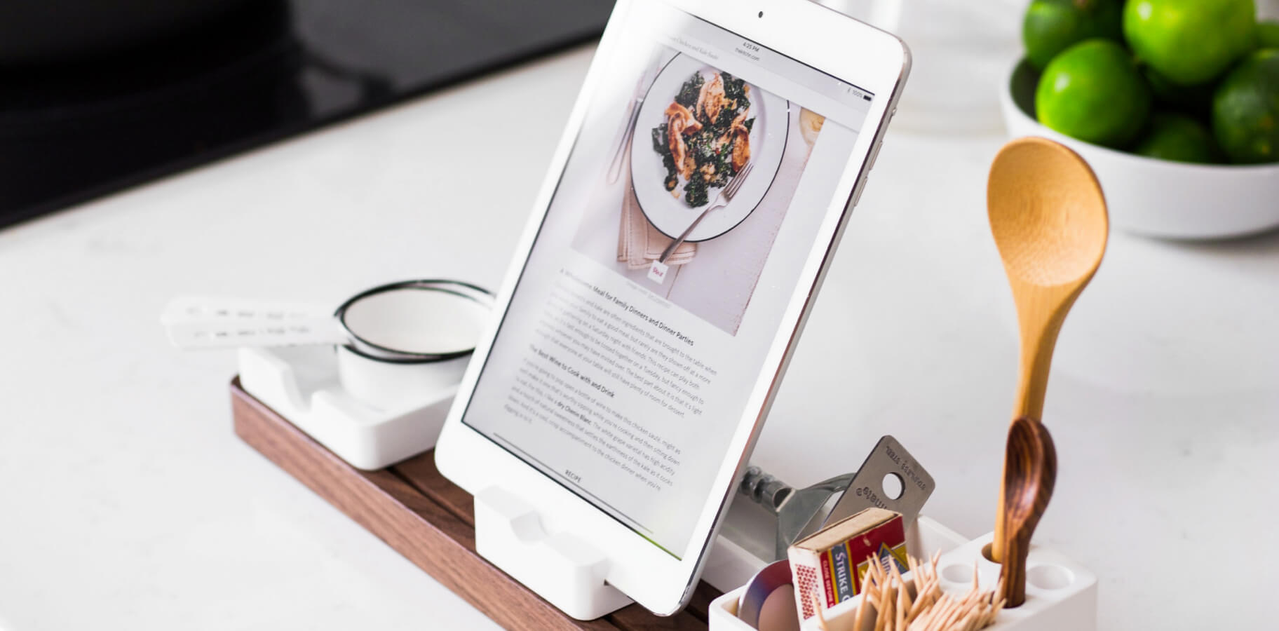 4 Awesome and Free Yoga Apps to Learn New Poses