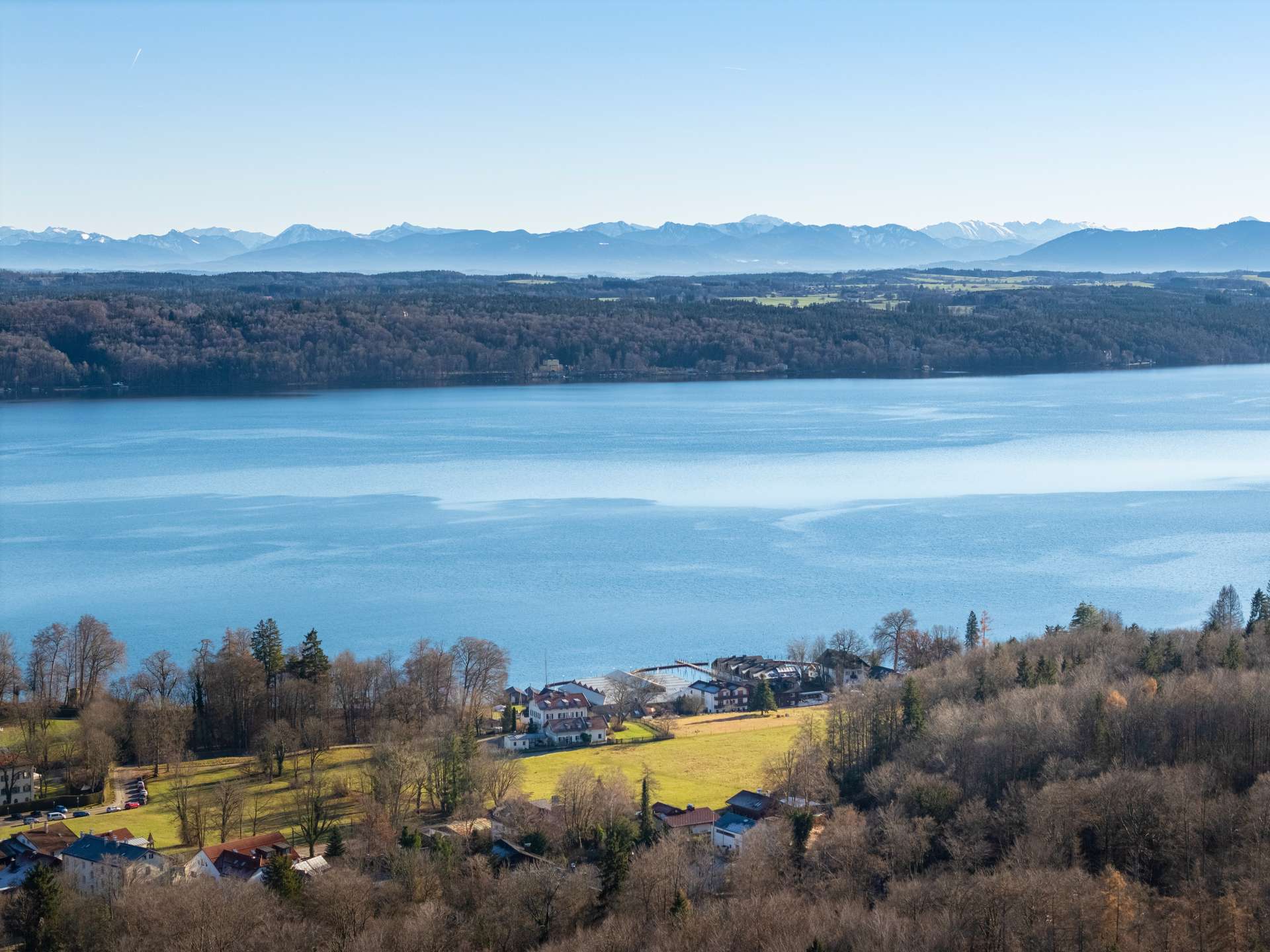 °Fußläufig zur Uferpromenade Possenhofen