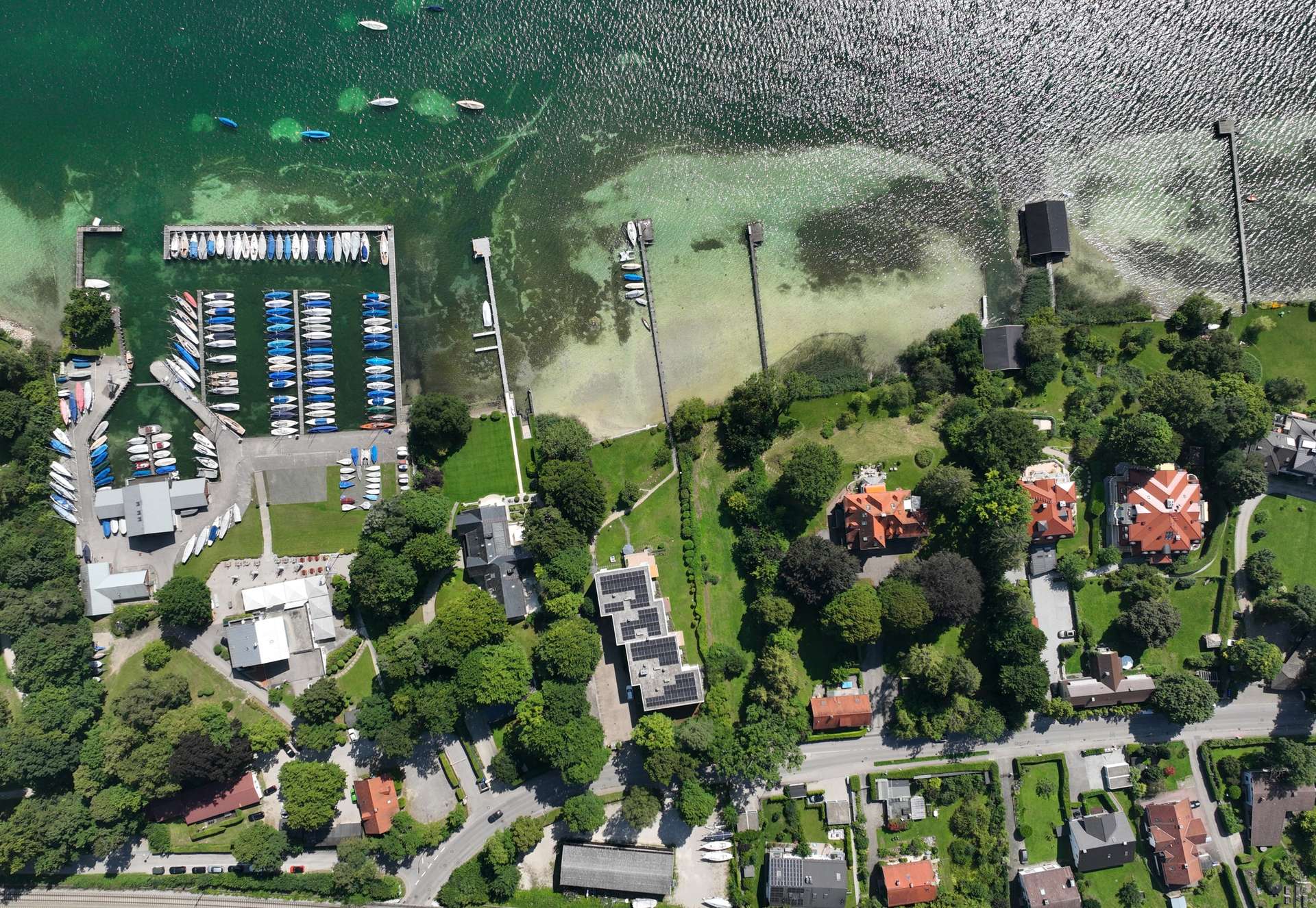 °2. Seereihe, am Yacht-Club & 3 öffentl. Zugänge